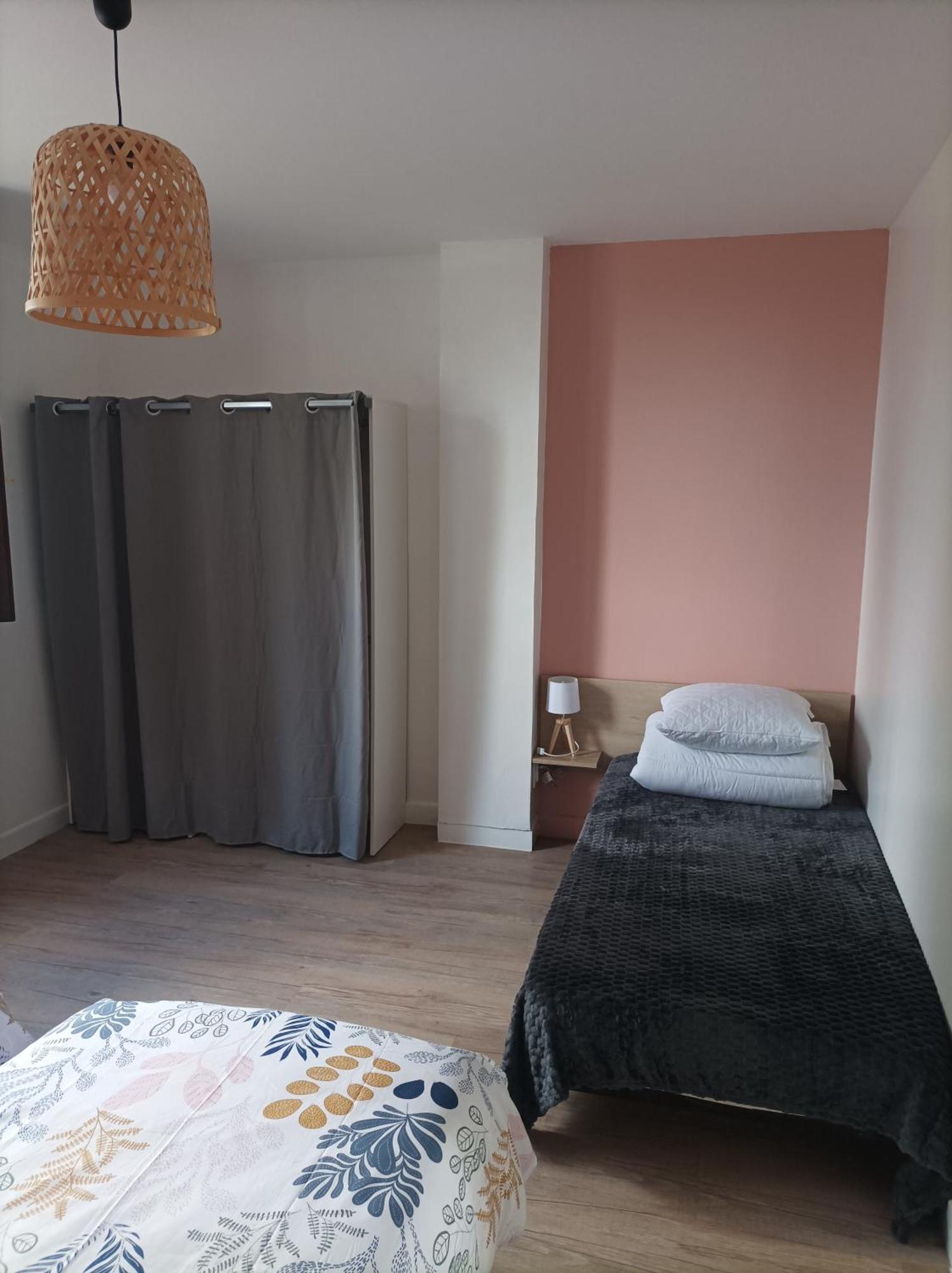 Patrice Et Chrstel Appartement Independant Chatuzange-le-Goubet المظهر الخارجي الصورة